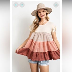 Easel Tiered Ruffled Top in Rusty Dusty size Small